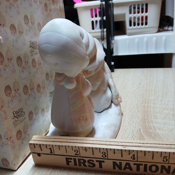 NWT Precious Moments We're Going to Miss You Christmas Holiday Ceramic Figurine - Picture 3 of 16